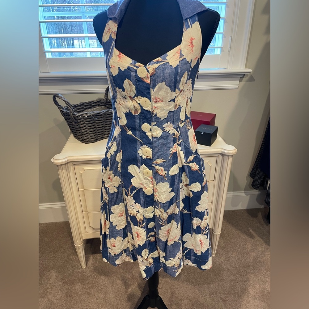 50’s inspired gorgeous denim and flower dress!